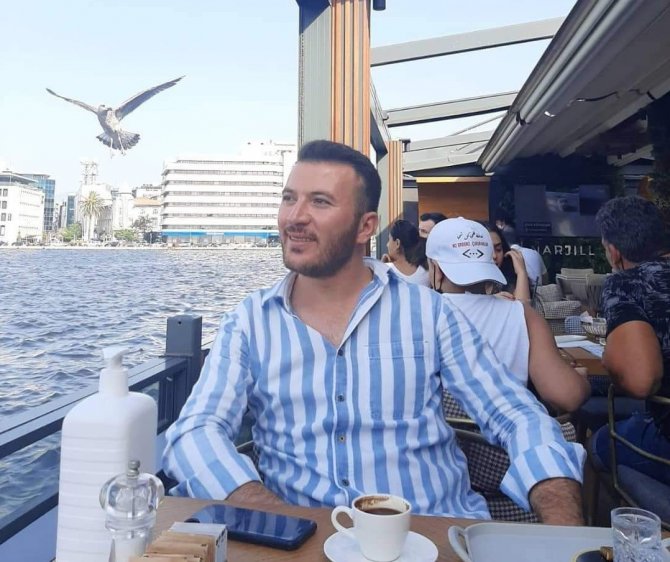 Manisa’da Otomobil Sepetli Motosiklete Çarptı: 1 Ölü, 3 Yaralı