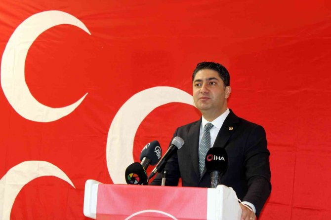 Mhp’li Özdemir: "Selahattin Demirtaş Teröristtir"