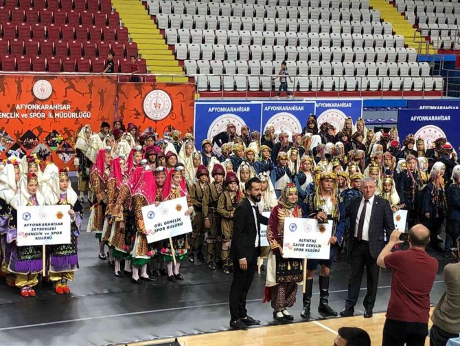 Altıntaş Halk Oyunları Ekipleri Gençlerde Ve Büyüklerde Bölge İkincisi