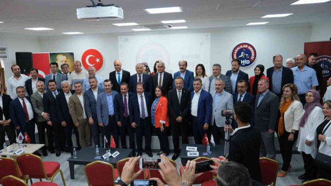 Ahi̇d’de Hilmi Yaman Yeniden Başkan Seçildi
