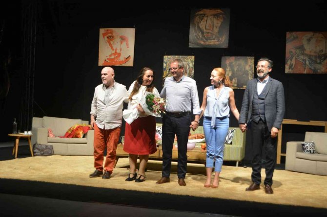 Ayvalık’ta Deniz Seviyesi Tiyatro Festivali Sona Erdi