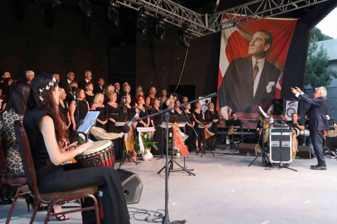Bodrum Kalesi’nde Türk Sanat Müziği Rüzgarı