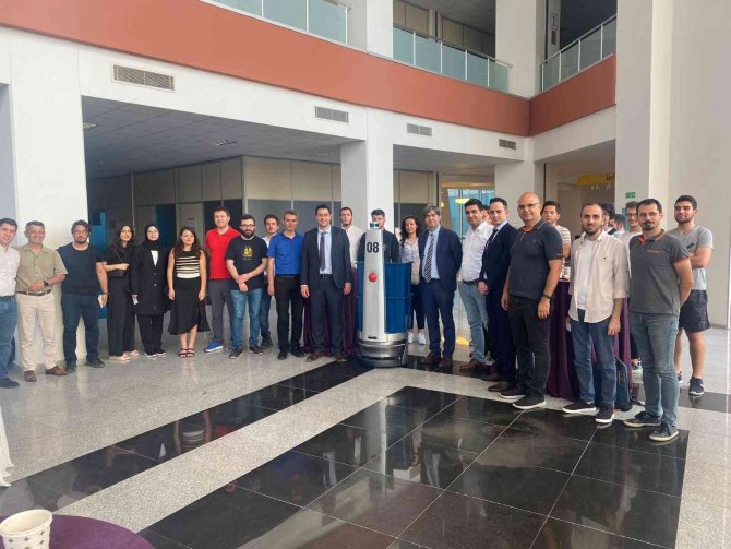 Bursa Uludağ Üniversitesi’nde Otonom Servis Aracı Tasarlandı