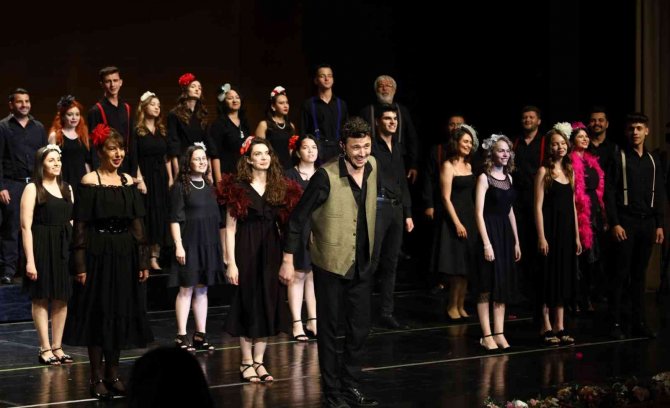 Sinemanın Yeni Yıldızlarından Muhteşem Gala