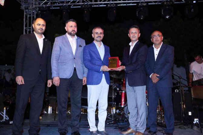 Çayırova’da Türkü Dolu Gece