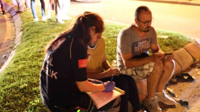 Edirne’de Kontrolden Çıkan Otomobil Takla Attı: 2 Yaralı