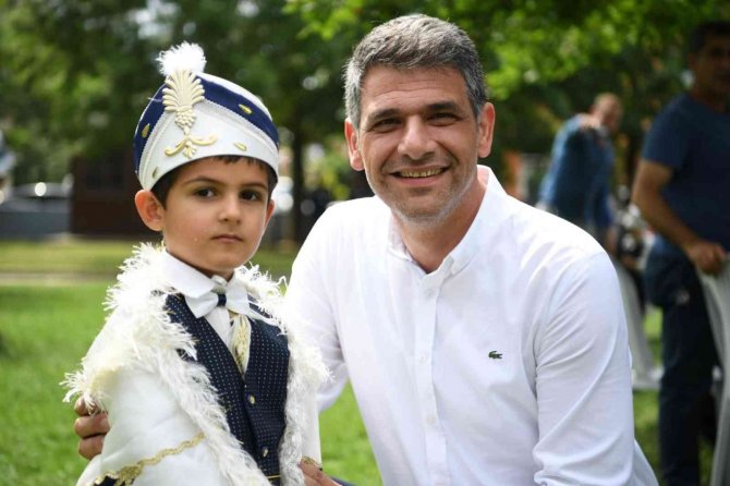 Kartepe’de 12. Sünnet Şöleni Coşkusu