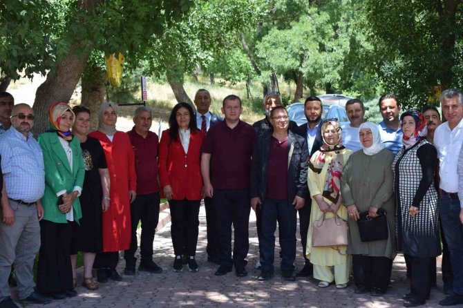 Başkan Kazgan İ̇stanbullu Muhtarları Ağırladı