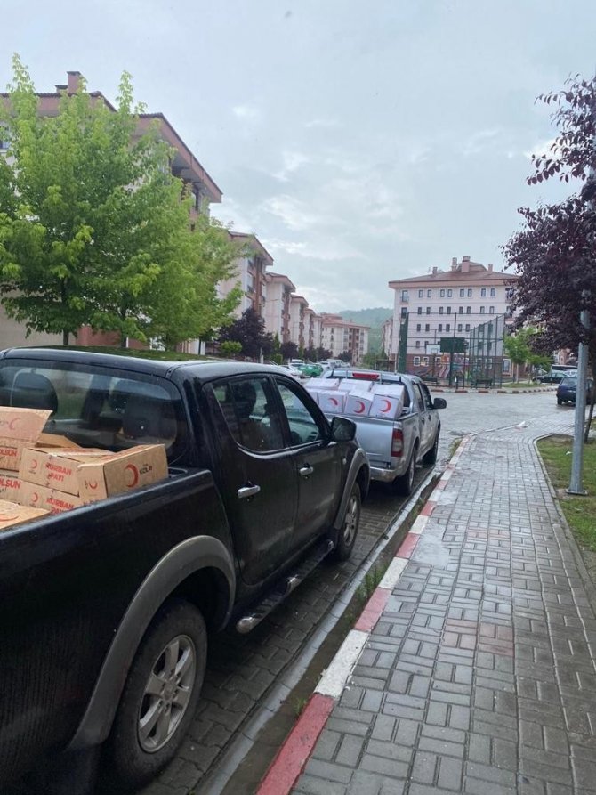 Kızılay’dan Sel Mağduru Vatandaşlara Yardım Eli