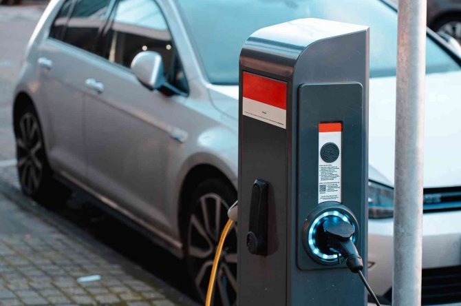 Elektrikli Araçlara Talep Patlaması