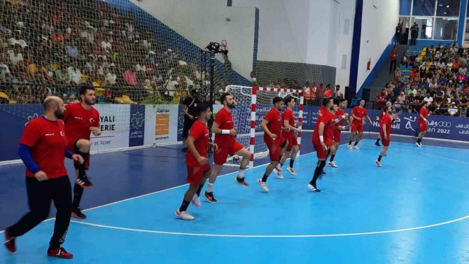 A Milli Erkek Hentbol Takımı, Akdeniz Oyunları İlk Maçında Cezayir’e Mağlup Oldu