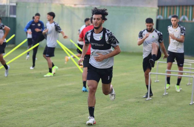 Alanyaspor Yeni Sezon Hazırlıklarına Başladı