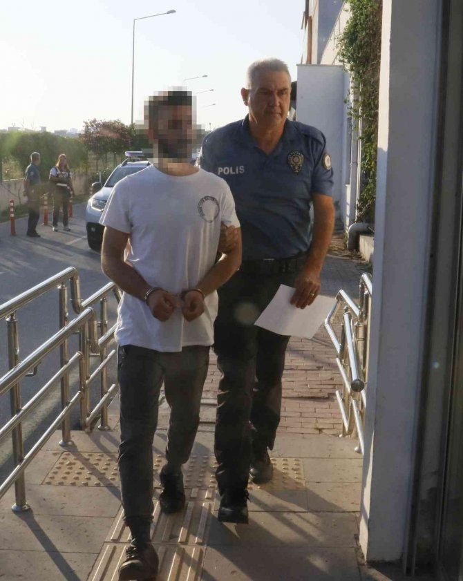 “Demir Yumruk” Operasyonunda Adana’da 6 Kişi Gözaltına Alındı