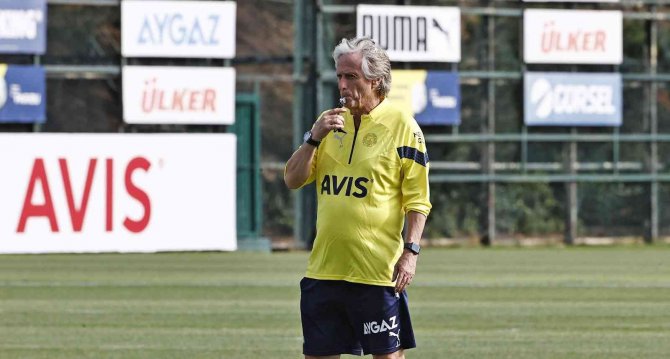 Fenerbahçe, Yeni Sezon Hazırlıklarını Sürdürdü