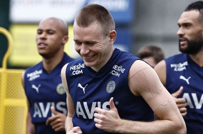 Fenerbahçe’de Yeni Sezon Hazırlıkları Devam Etti