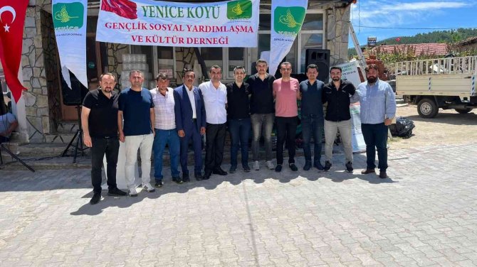 Köy Ağaları Hayır İçin Kıran Kırana Yarıştı