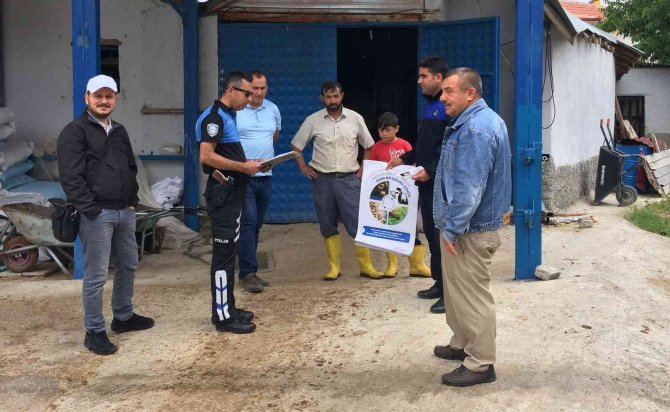 Polisten Kurban Satıcılarına Dolandırıcılık Uyarısı