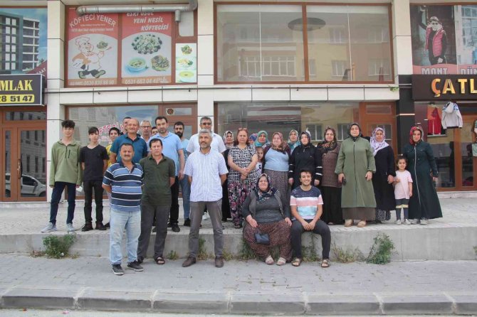 Chp’li Belediyede Vatandaşların Su Tepkisi