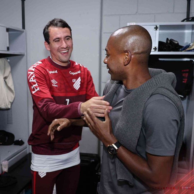 Fernandinho 17 Yıl Sonra Yuvaya Döndü