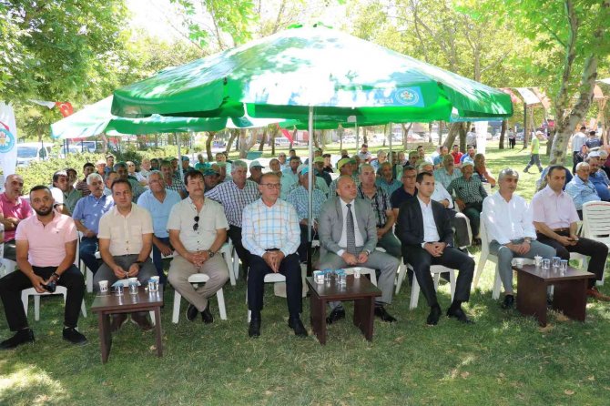 Turgutlu’da Üzüm Üreticilerine Kelter Dağıtıldı