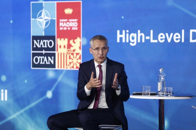 Nato Genel Sekreteri Stoltenberg: "Pkk Bir Terör Örgütüdür"