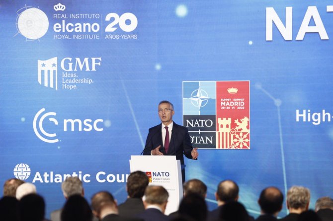 Nato Genel Sekreteri Stoltenberg: "Pkk Bir Terör Örgütüdür"