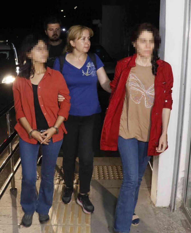 Seyhan Belediyesine Pkk’lı Ve Ölen Pkk’lının Yakınları İşe Alınmış