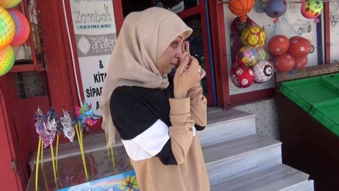 Sultangazi’de Dükkan Sahibini Ağlatan Hırsızlık