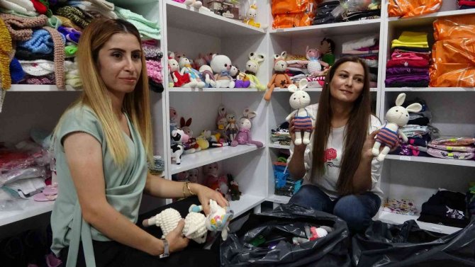 ‘Minik Hayaller’ Mağazaları İçin Ülkenin Dört Bir Köşesinde Bağışlar Toplandı