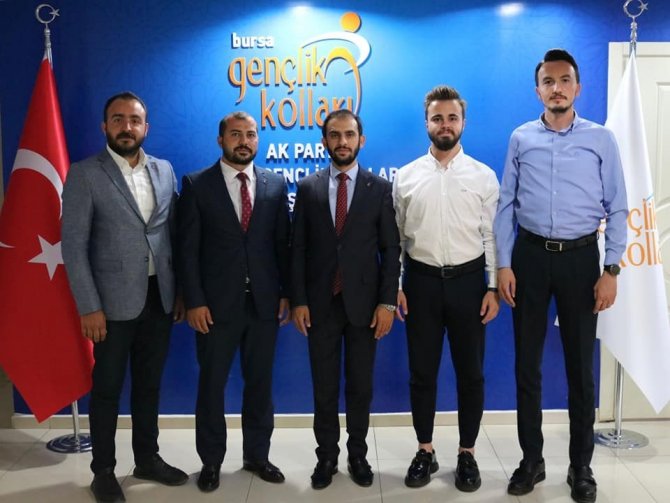 Ak Mudanya Kadın Ve Gençlik Kollarında Başkanlar Belirlendi
