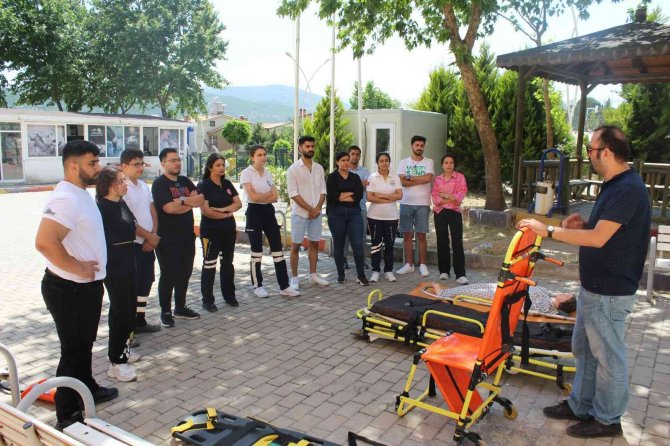 Adü Söke Sağlık Hizmetleri Myo’da Uygulamalı Eğitimler Devam Ediyor