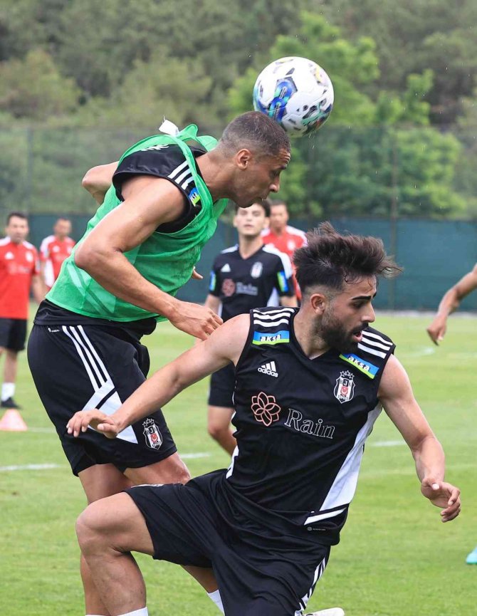 Beşiktaş, Yeni Sezon Hazırlıklarına Devam Etti