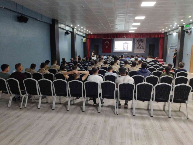 Yedisu’da ‘Afet Farkındalık Eğitimi’ Verildi