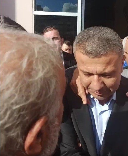 Boyabat Belediye Başkanı Çakıcı: “Partimi, Sizleri Düşünerek İstifa Kararı Alıyorum”