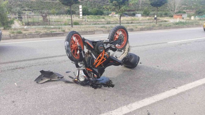 Motosiklet Sürücüsü Ölümden Döndü