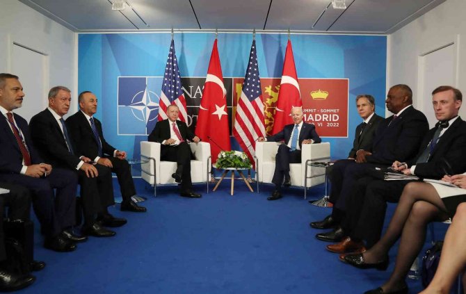 Cumhurbaşkanı Erdoğan: “Ukrayna Savaşı’nda Denge Politikası Yürütme Gayretindeyiz”