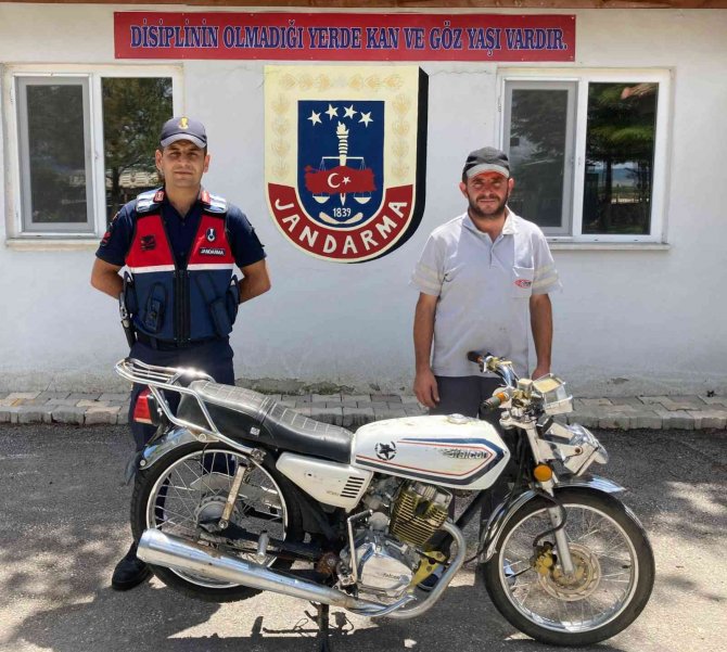 Motosiklet Hırsızlığı Şüphelisi 3 Kişi Yakalandı