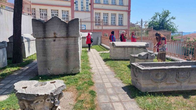 Binlerce Yıllık Ölüm Kültürünü Yansıtıyorlar: Zenginliğin Ve Soyluluğun Sembolüydüler