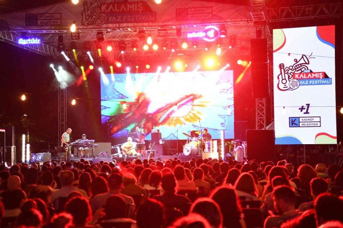 Sanatseverlere Müjde: “Kalamış Yaz Festivali” Başlıyor