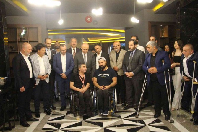 Terma City Kulüp Temsilcileri Ve Protokol Üyelerini Yemekte Buluşturdu