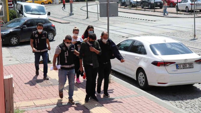 20 Milyonluk Vurgun Yapmıştı: "Bahis Oynadım Ve Paraları Kaybettim" Dedi