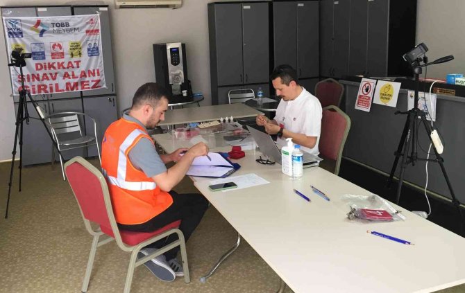 Kuto’da Kuyumcular Mesleki Yeterlilik Belgelendirme Sınavına Girdi