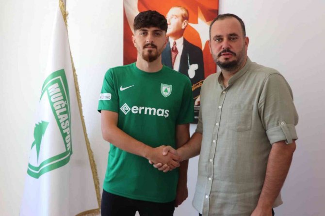 Muğlaspor’dan Orta Sahaya Transfer
