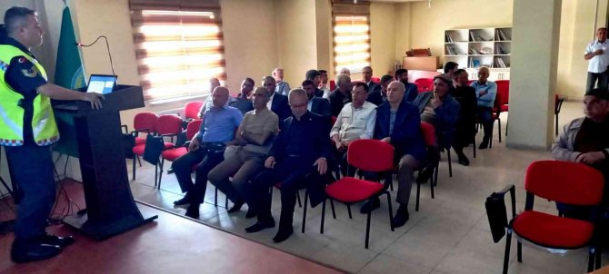 Jandarmadan Traktör Kullanımı Eğitimi