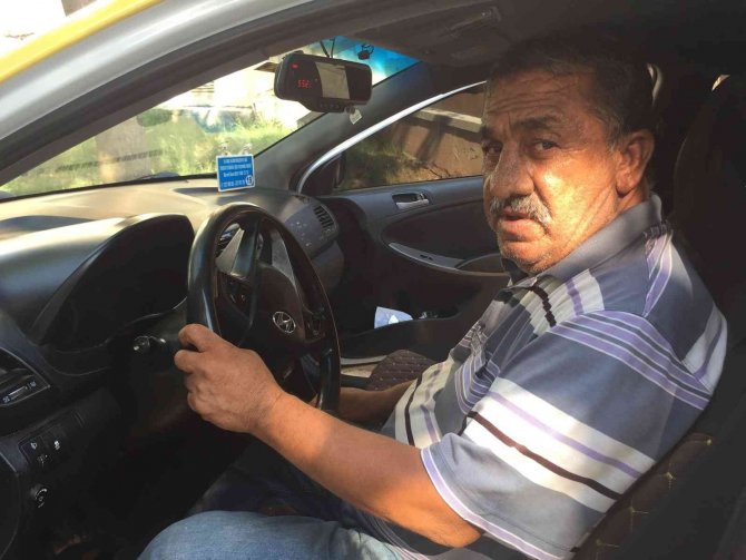 Ümit Özdağ’a "Haddinizi Bilin" Diye Tepki Gösteren Vatandaş Konuştu
