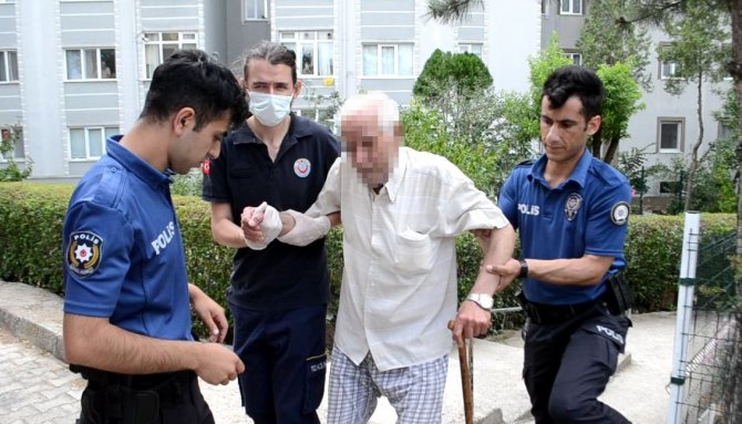 5’inci Kattan Atlamak İstedi, Son Anda Polis Kurtardı