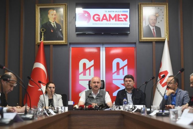 Bakan Karaismailoğlu: “Maddi Kayıplar Kısa Sürede Telafi Edilecektir”