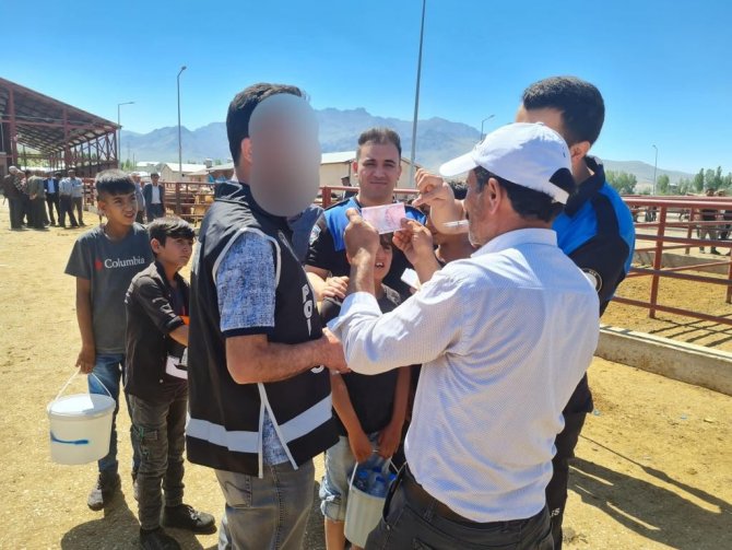 Van Polisinden Bayram Öncesi Önemli Bilgilendirme