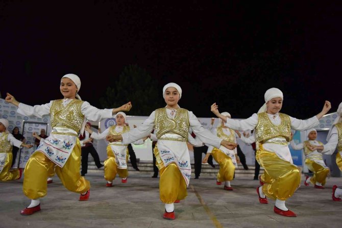 Yıldırım ‘Da ‘Erguvan Zamanı’ Coşkusu