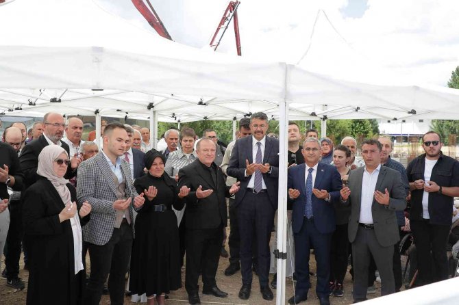 Kütahya’ya 5 Yıldızlı Termal Hotel